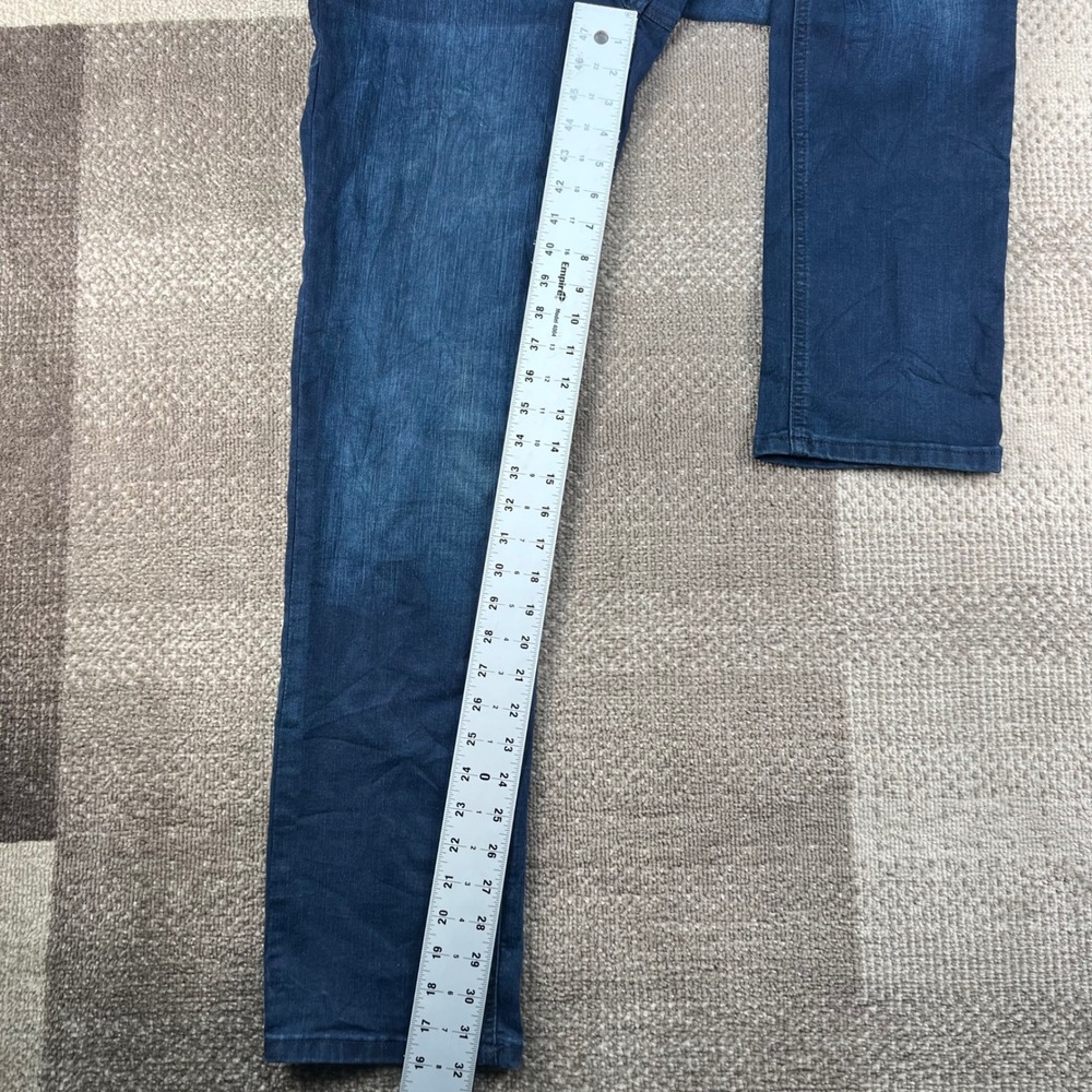Levis 502 Regular Taper Jeans Womens 30x32 Dark Wash Blue Denim Whiskered - Picture 8 of 10